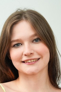 Janyk Brones Busty Brunette Teen Masturbate Her Pussy