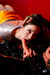 Bianca Beauchamp And Hazel Moore With Tight Natural Curves In Snow White XXX: A Porn Parody