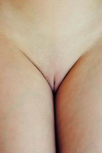 Nika N Incredible Open Leg Spreads And Shows Nice Ass Hole