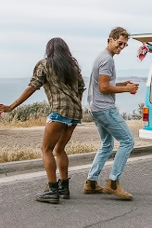 How to Keep the Spark Alive in Long-Term Relationships