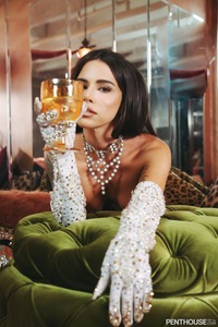 Suttin As Pet Of The Month October 2020