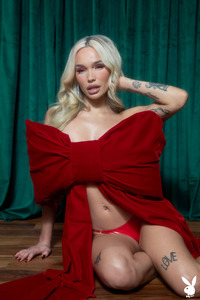 Rara Knupps Adult Star In Playboy Debut