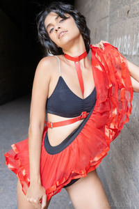 Kensi Perfect Body And Gorgeous Features Captured By Tora