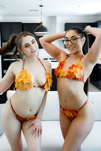 Penelope Kay And Madison Wilde Venues Stepbrothers Lust In Sexy Bikinis
