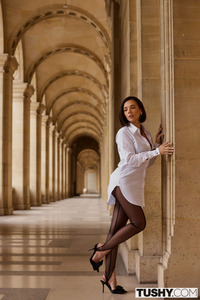 Eve Sweet Cute Brunette Pornstar Is A Nuclear Bomb Who Loves Anal Sex