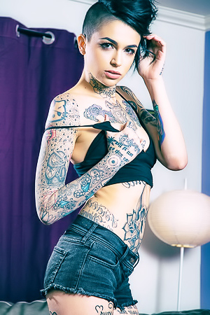 Tattooed Punk Rocker Ready to Fuck