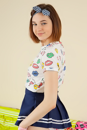 Short Haired Hottie