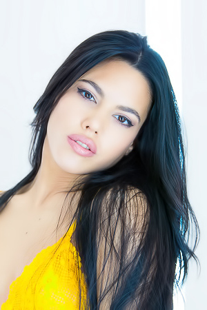 Apolonia Lapiedra fingers her tight pussy removing her pink panty