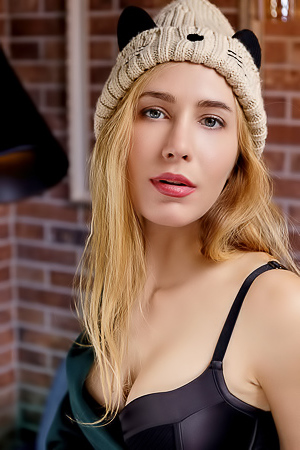 Madelina Reveal She's Wearing Nothing But Sexy Black Lingerie