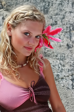 Elka Teases In Stockings Outdoors