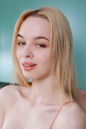 Elfiolla Her Perky Breasts And Perfect Bottom An Invigorating Sight