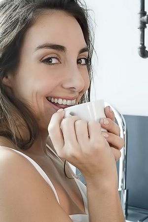 Ana BB Hottest Women Spreads Her Pussy