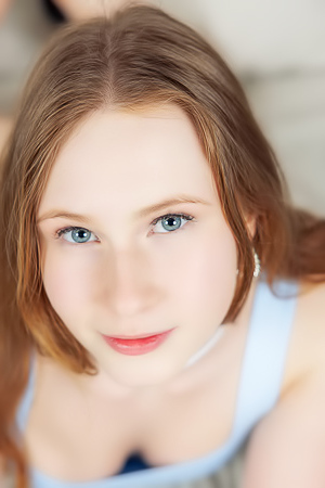 Lovely Holes Of Zuzanna