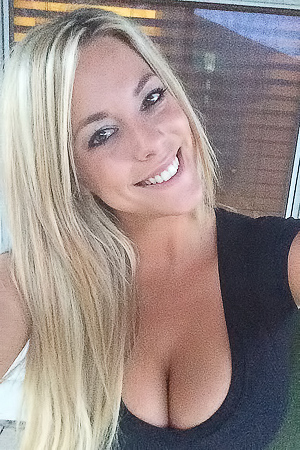 Hot Sefshots
