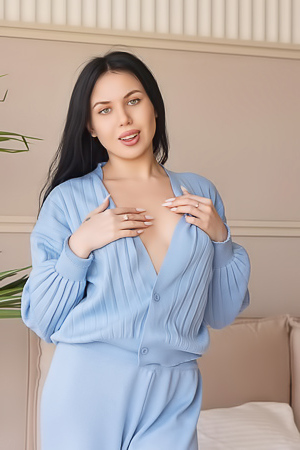 Hottest Brunette Teen Kris Si