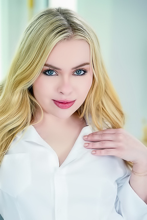 Haley Spades Lesson In Sexy Threesomes