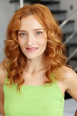 Lucianna Lucci Taking With Her Plump Twat And Her Lovely Slim Body