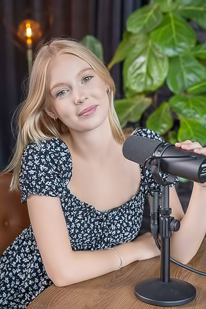 MetArt presents Liby Nicole - Presenting Liby Nicole