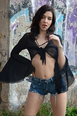 Blanche Stripping Off Tight Jeans Shorts