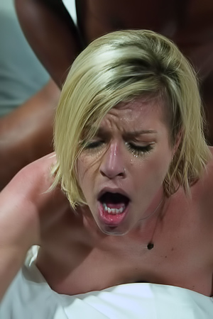 Kaylynn Keys Deepthroats Eager Black Cock With Blissful Cumshot Pleasure