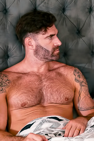 Pixie Smalls Wraps Silky Lips Around Moaning Stepdads Major Tool