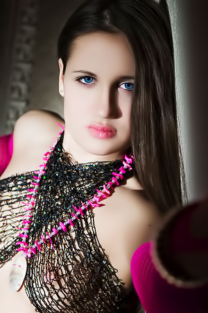 Gloria Sexy Naked Girl