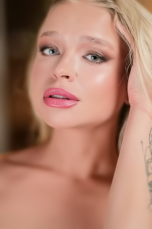 Alexa Flexy in the Throes of Pleasure: Double the Thrill