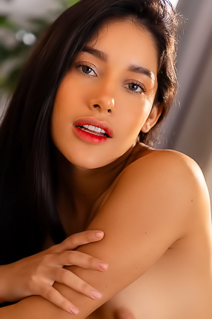 Carolina Guerrero Sways As Velvet Skin Gilds The Room