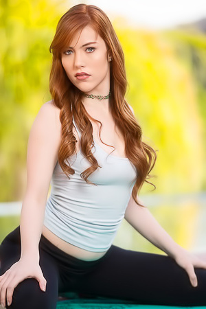 Redhead Beauty Gwen Stark