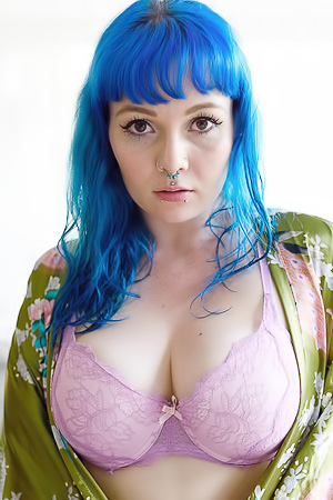 Sirenn via Suicide Girls