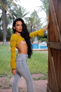 Dulce Shows Initial Striptease And Looks Incredibly Sexy