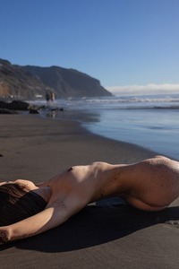 Sky Moon Masturbated On An Island